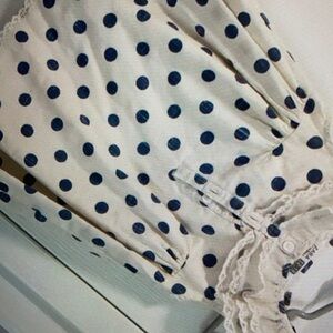 Kids sleeveless shirt blouse